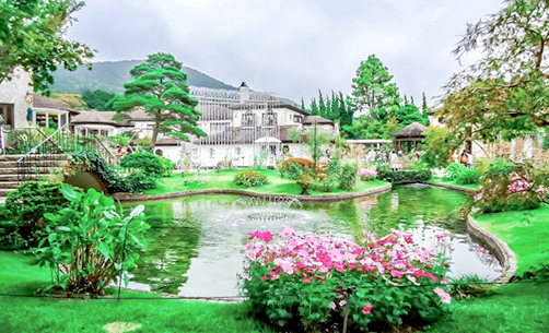 箱根ガラスの森美術館